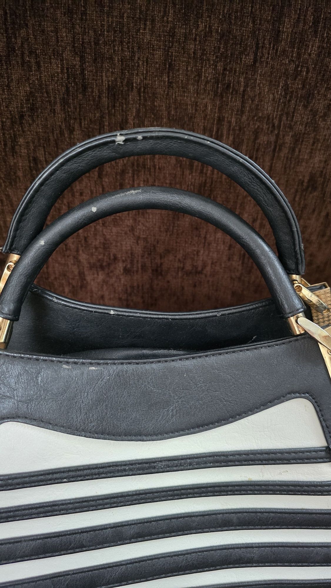 Torebka kuferek damski Michael Kors