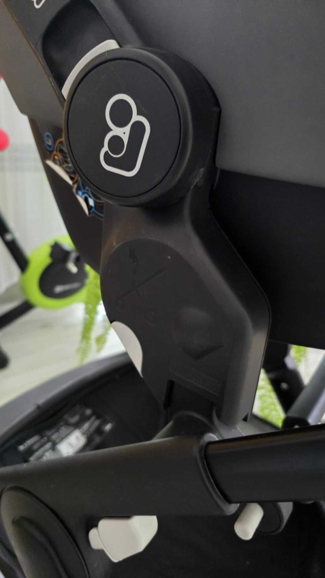 Wózek Stokke Trailz 3w1 + adaptery + Fotelik Maxi Cosi Pebble Plus