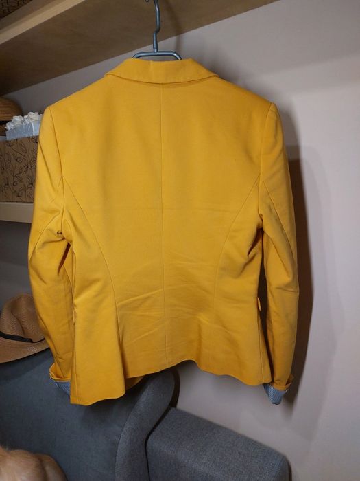Musztardowy żakiet Orsay rozmiar 38