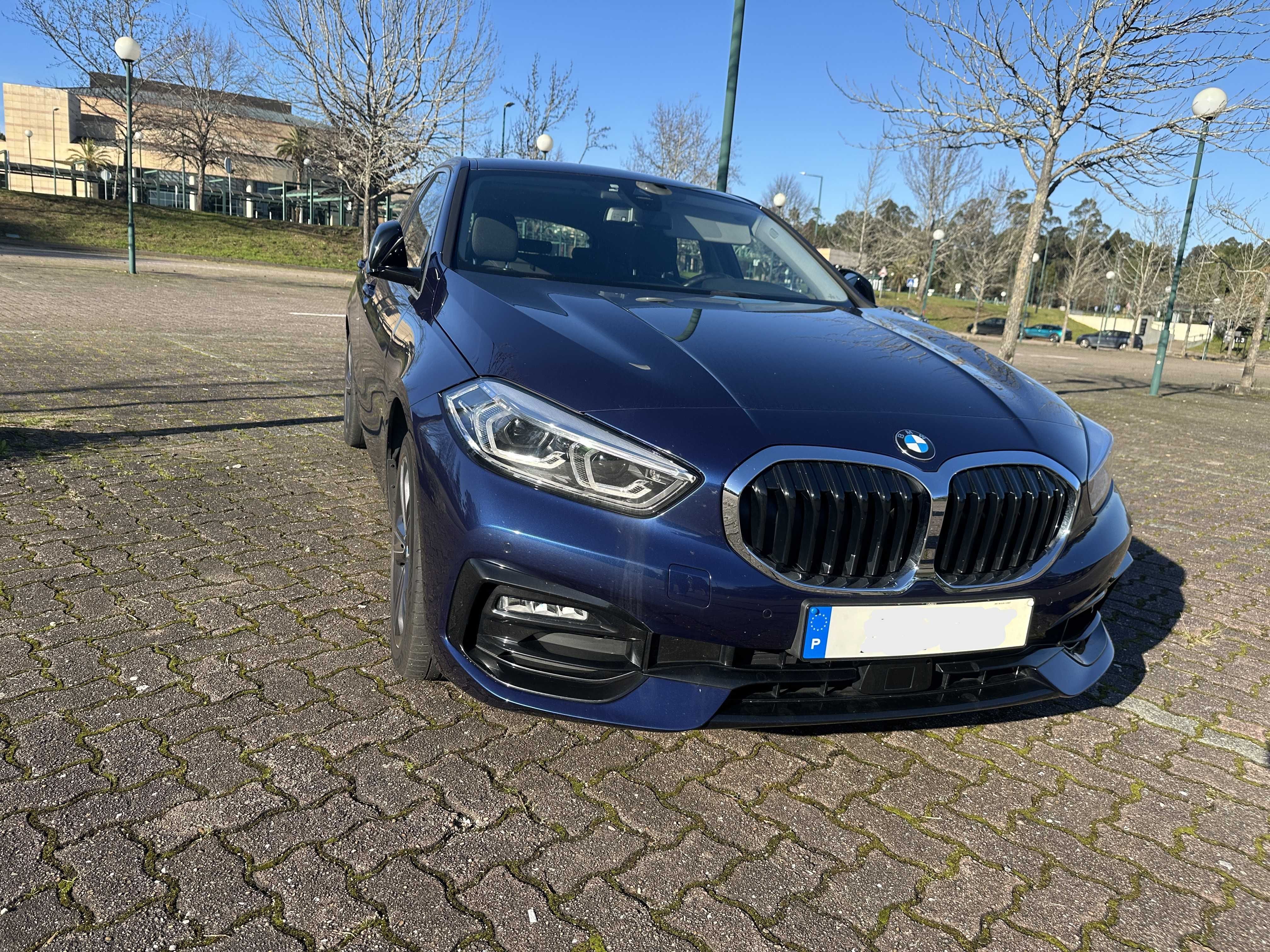 BMW 118i Azul Sport Line (140cv) - Caixa automática