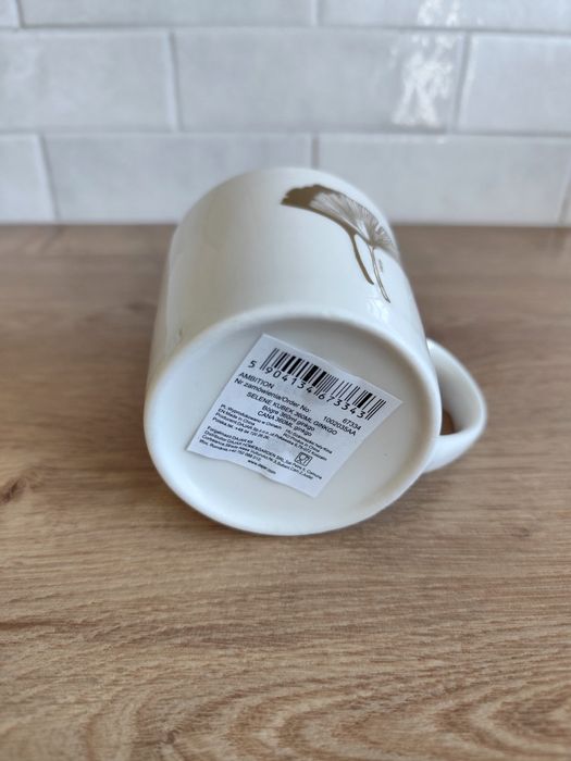 Kubek ecru ze złotym liściem, miłorząb japoński, Ambition, NOWY