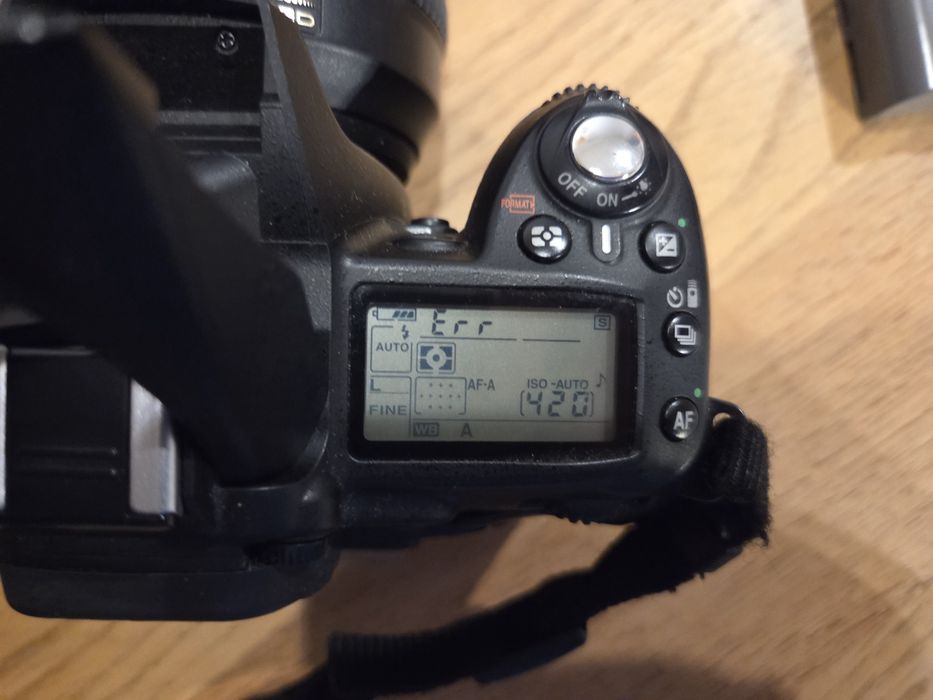 Nikon D90 lustrzanka obiektyw 18-105