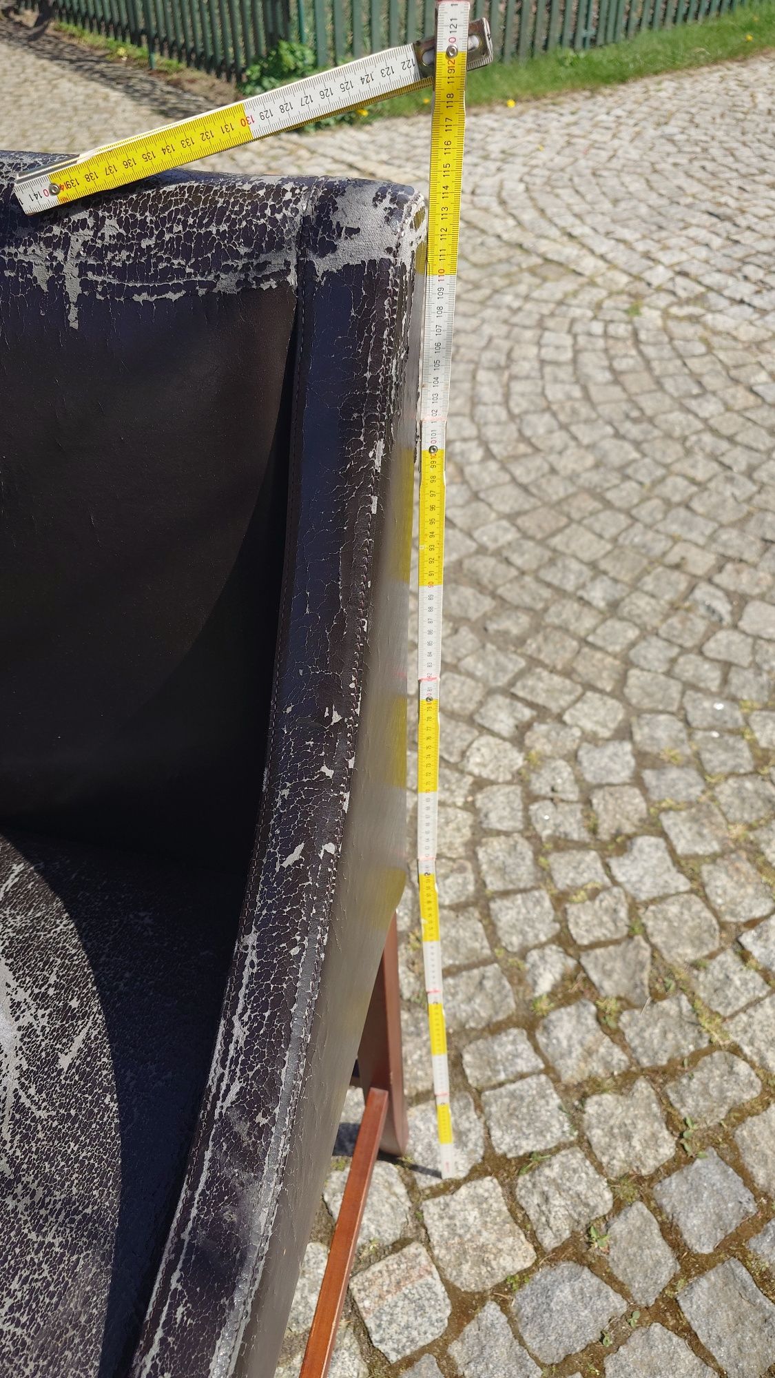 Krzesła barowe, hokery, bardzo solidne 13 szt. Do renowacji.