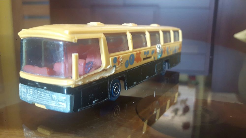 Autobus Neoplan - zabawka 1990r. metal-plastik 1:87 - kolekcja PKS prl