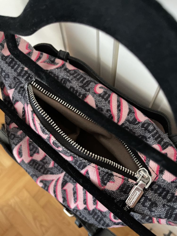 Nerka z różowymi napisami Juicy Couture
