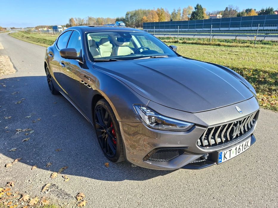 Maserati Ghibli Modena S Q4 Radar, Kamery 360, Asystent pasa, Aktywny tempomat