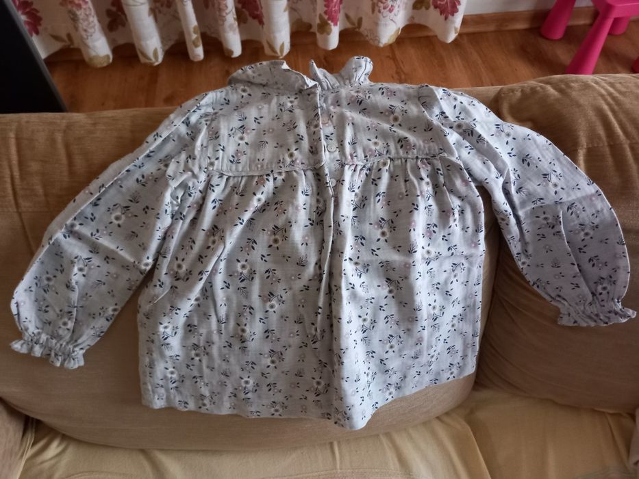 Blusa cinzenta Zippy