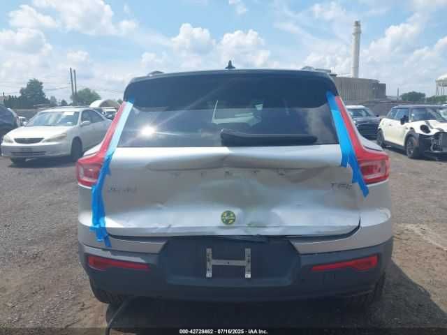 Volvo XC40 T5 Momentum / T5 R-Design 2019