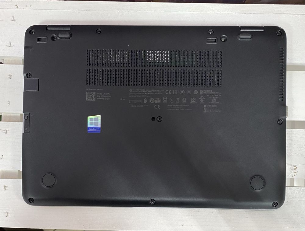 Hp EliteBook 840 G3 14" 8/128GB SSD FullHD в ідеалі