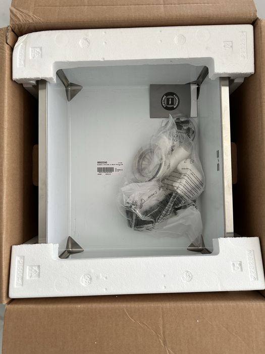 Blanco C-Style Zlewozmywak stalowy jednokomorowy 54x44 cm