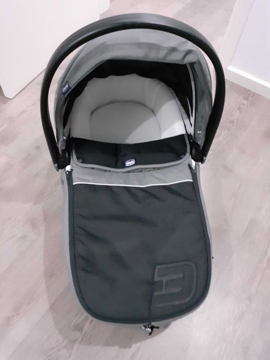 Alcofa CHICCO (para carro Activ 3).