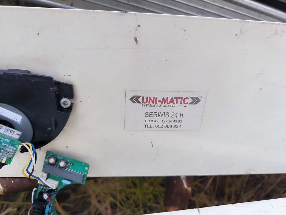 Geze brama garażowa szybkobieżna rolowana 250x350cm