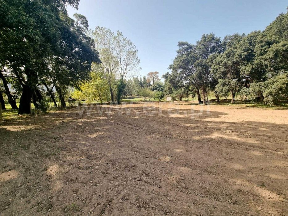 Terreno com 2.670m2
