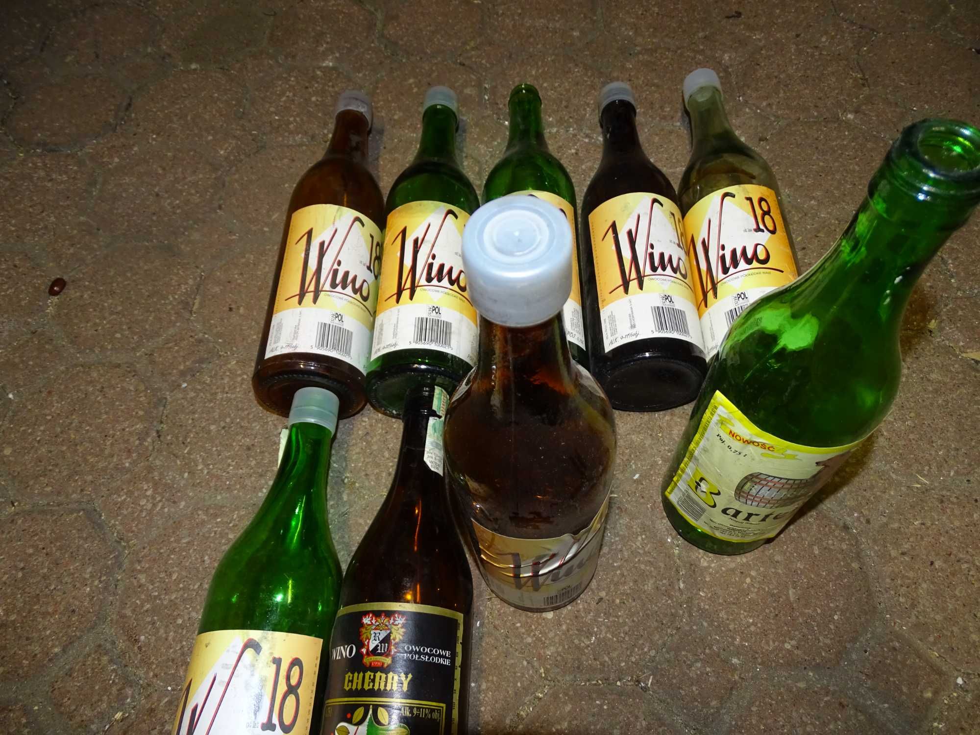 butelki po winie lata 90 -9 sztuk