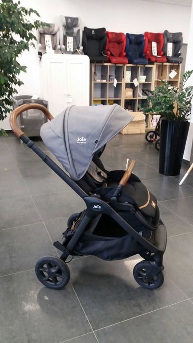 Wózek spacerowy Joie Finiti kol. Carbon + śpiworek - Ekspozycja