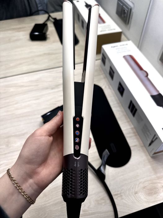 Dyson airstrait/Дайсон еірстрейт