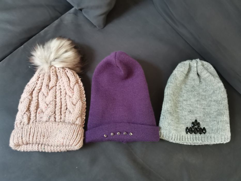 Czapka Reserved szara z kryształkami elegancka zimowa