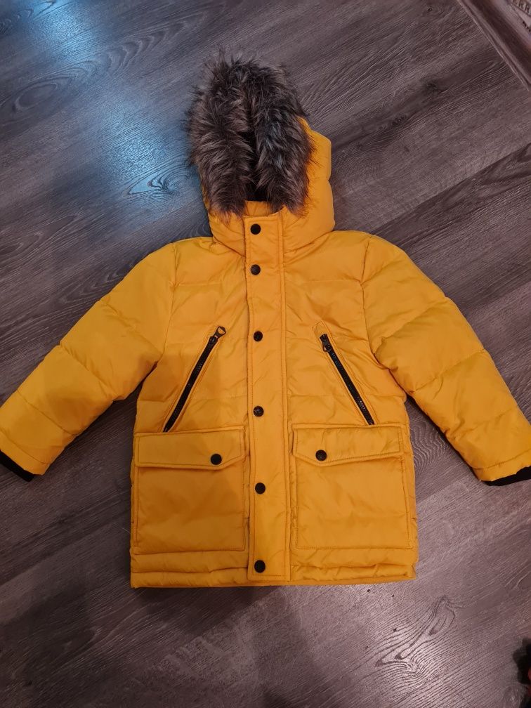 Зимова пухова куртка для хлопчика