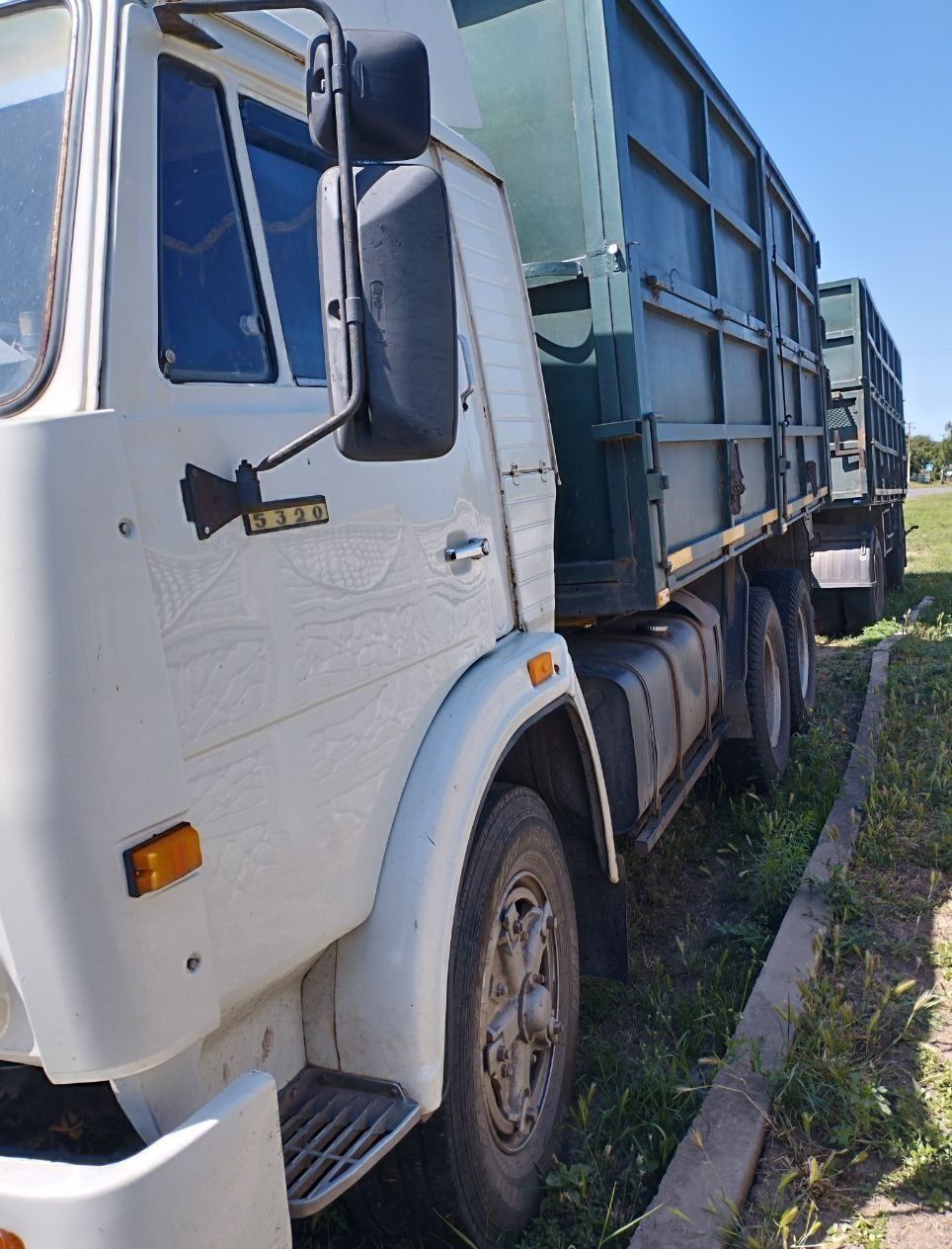 Продам камаз в гарному стані (ціна договірна)