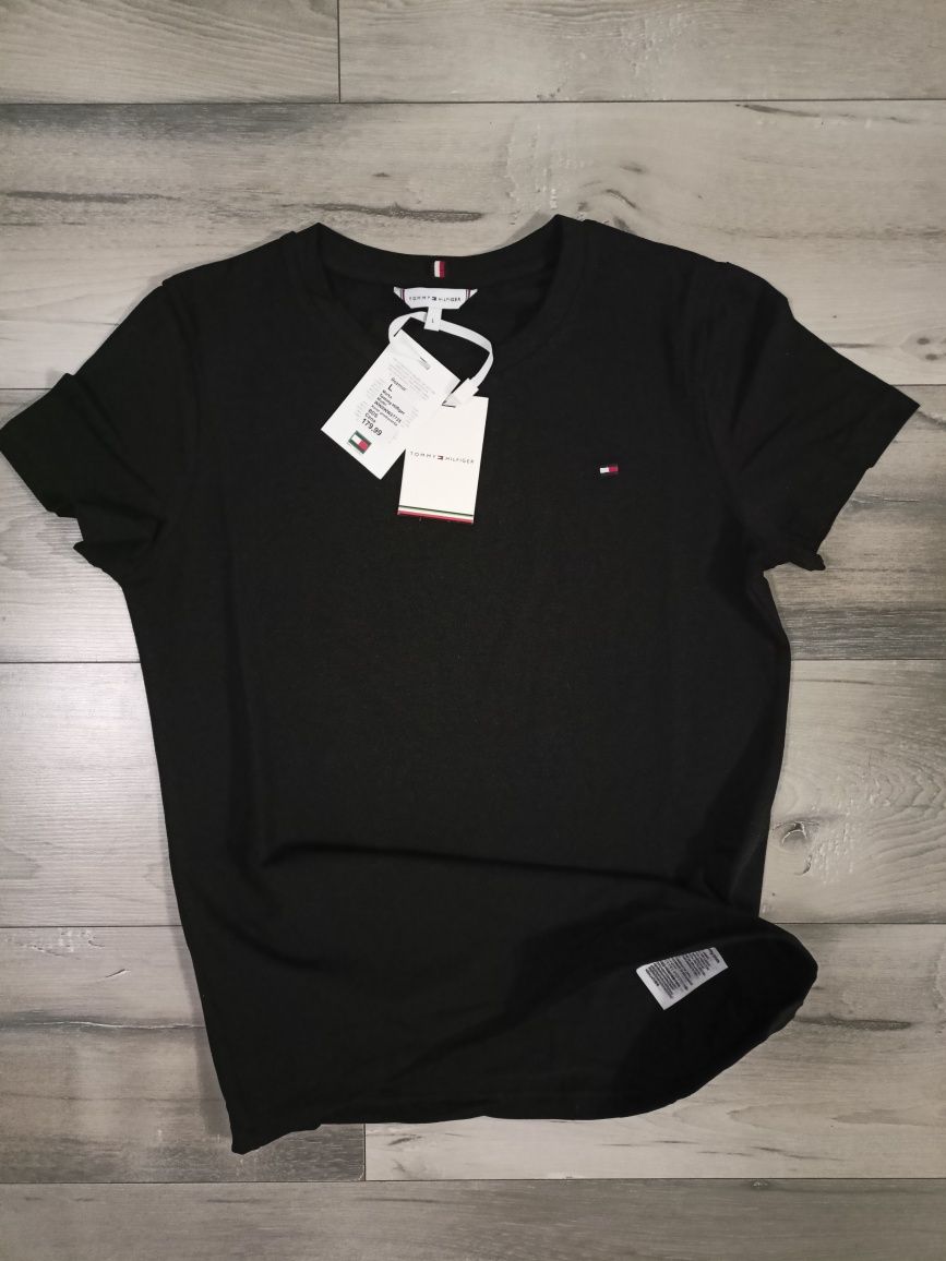 Damski t-shirt marki Tommy Hilfiger