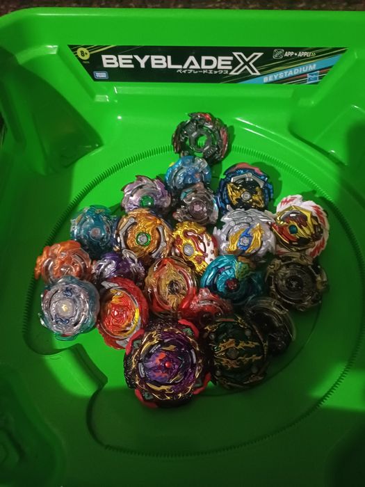 Beyblade takara tomy, hasbro
