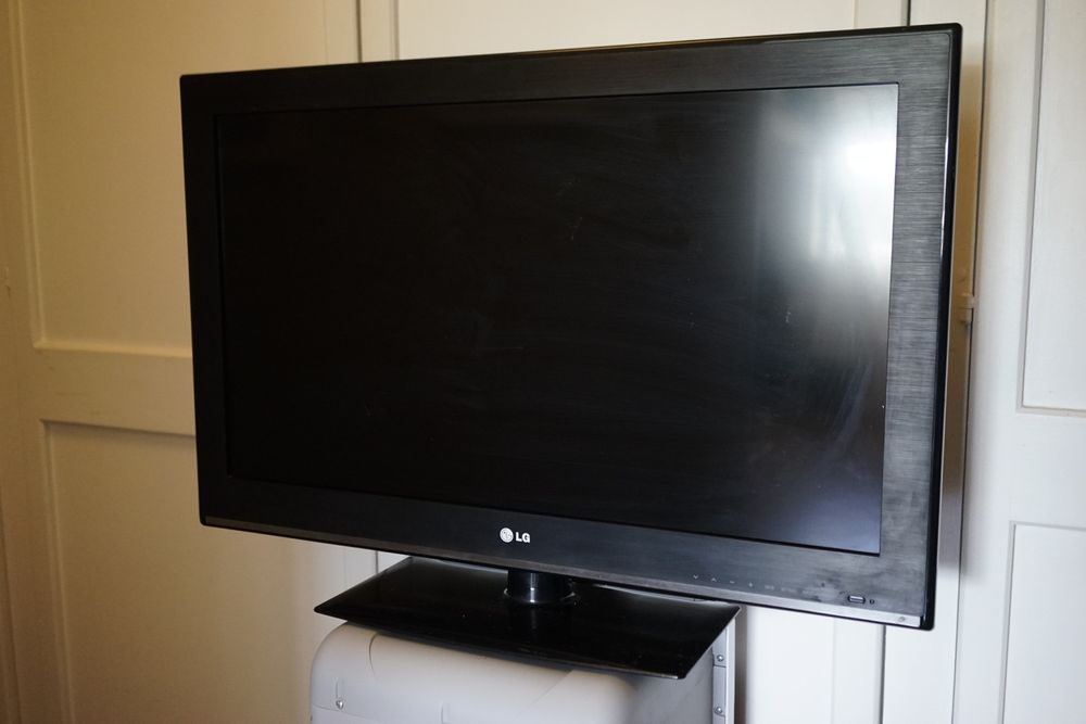 Televisão LG lcd 32"