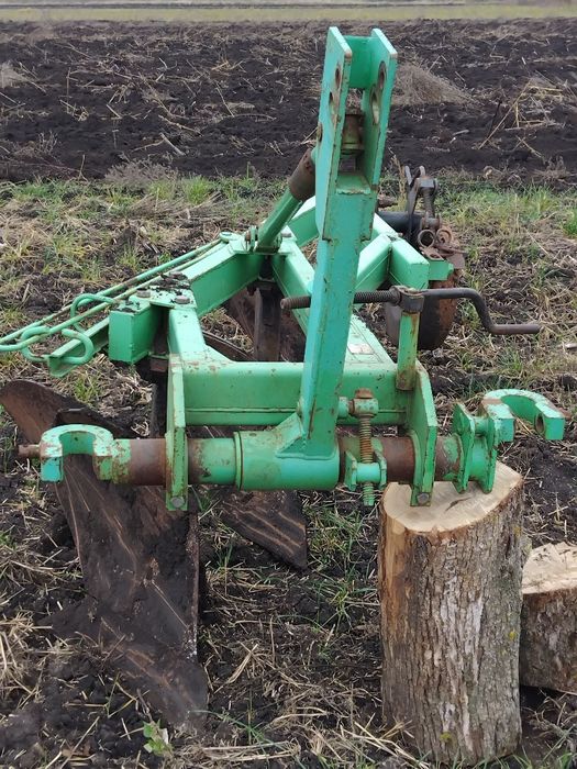 Продам плуг. Польский бомет