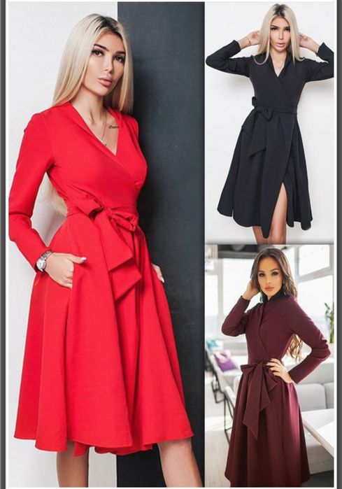 Плаття червоного кольору