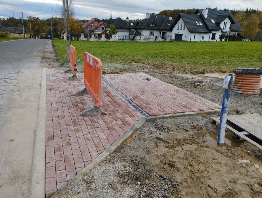 Układanie kostki brukowej tylko małe metraże