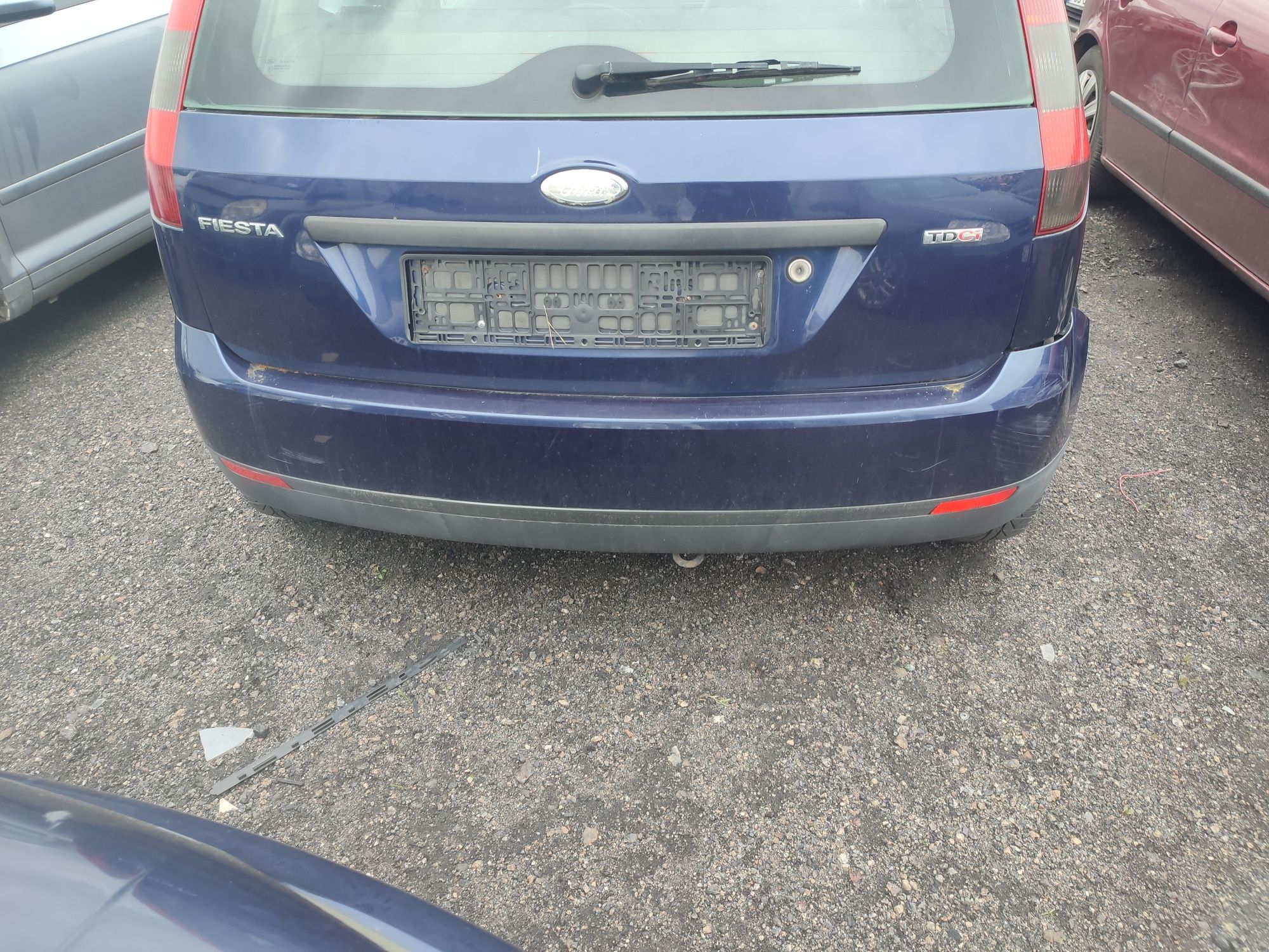 Zderzak tył Fiesta Mk6 5 drzwi