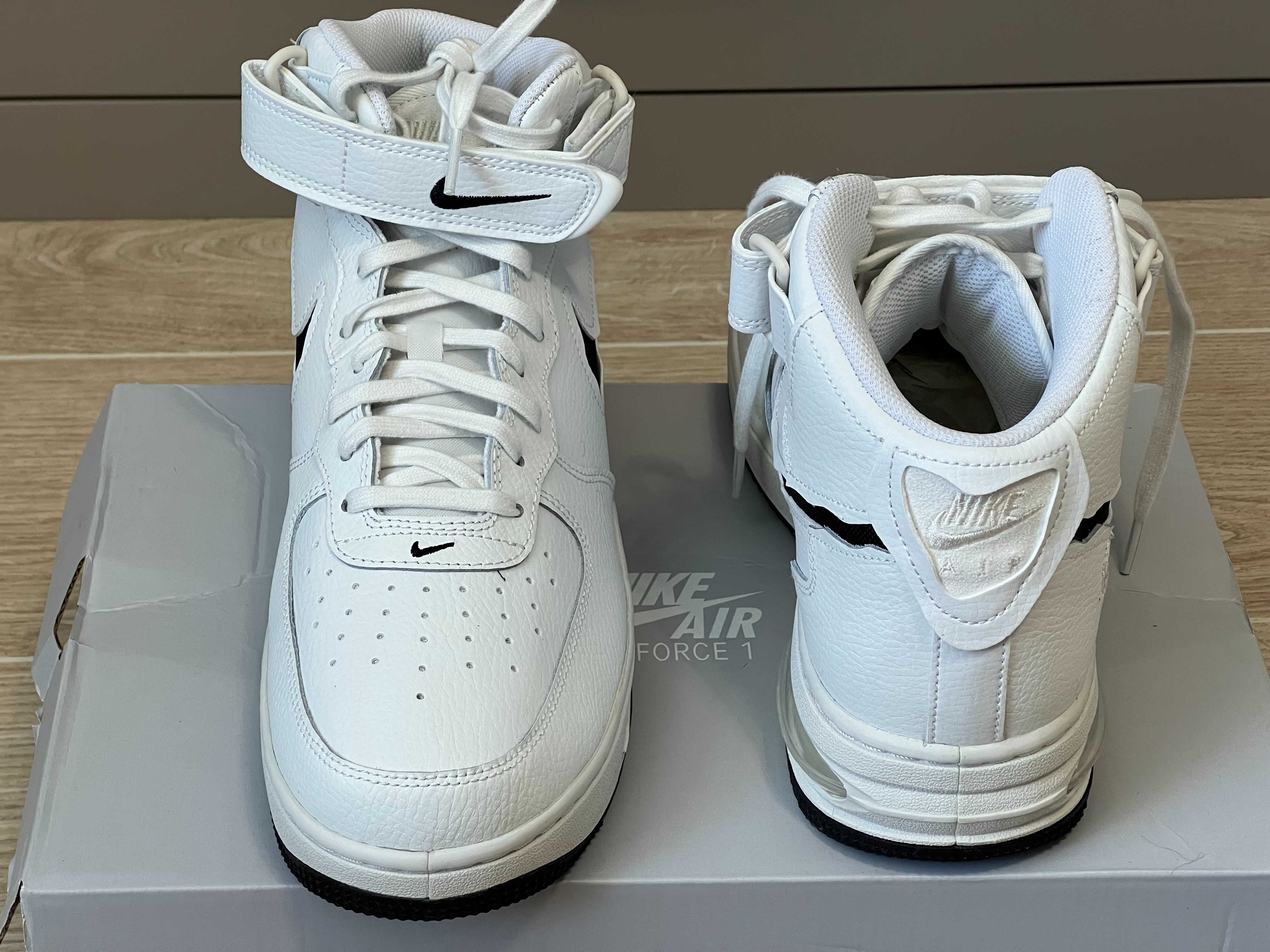 Оригінал! Нові кросівки Nike AIR FORCE 1 MID EVO - US 9.5 / Eur 43