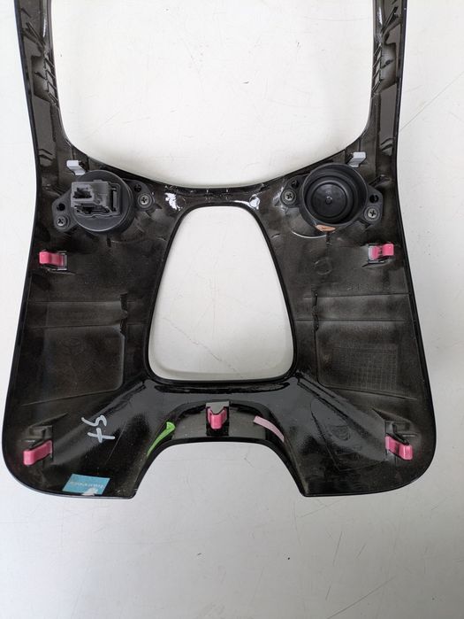 Ramka konsoli Citroen C1 II Toyota Aygo Peugeot 108 panel środkowy