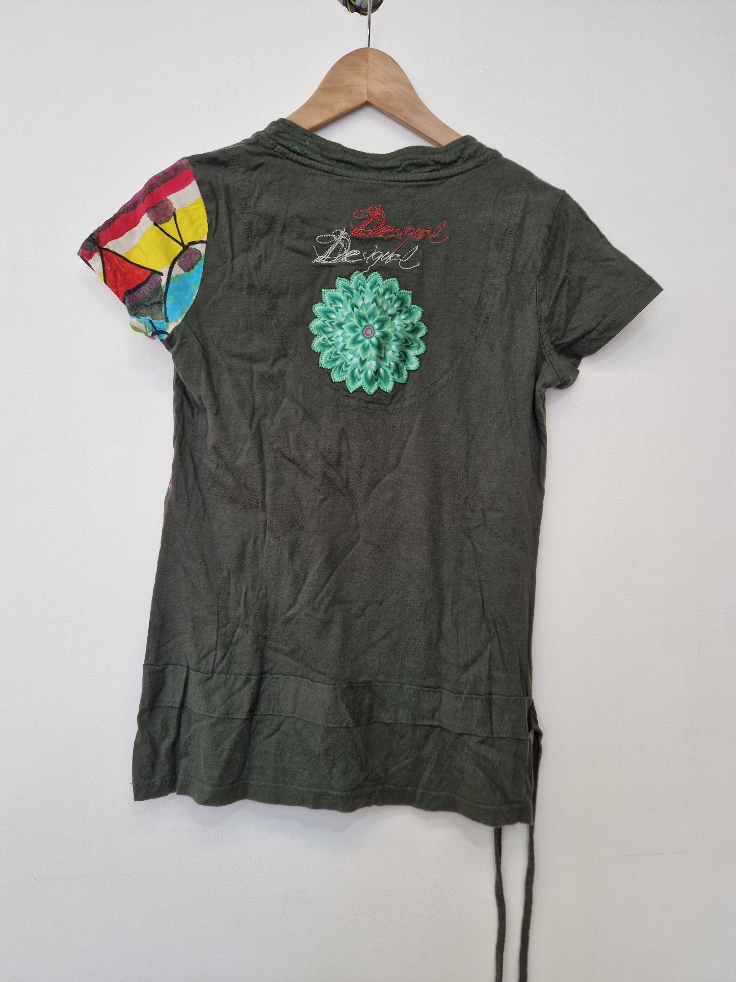 Tshirt Desigual - tamanho M