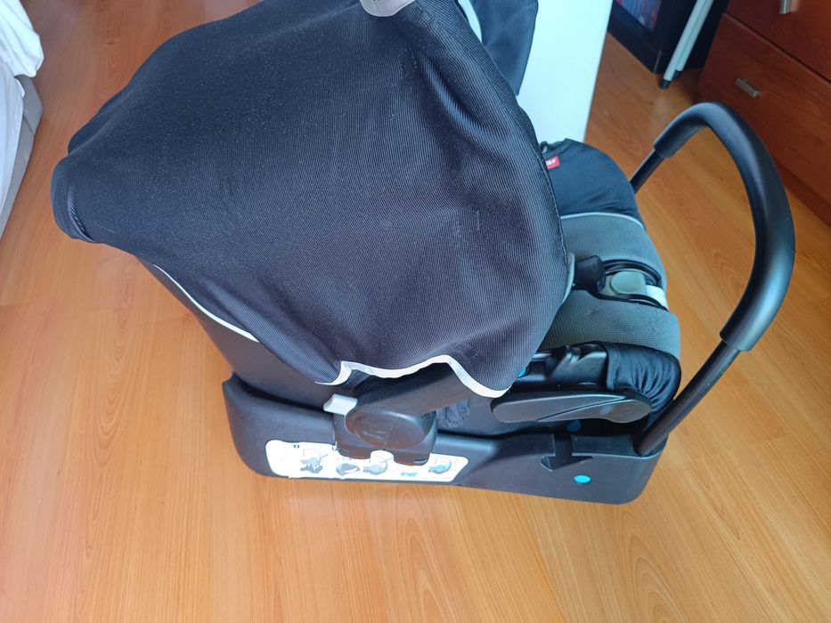 Carrinho Zippy safe 1st (base isofix + Ovo + carrinho de passeio)