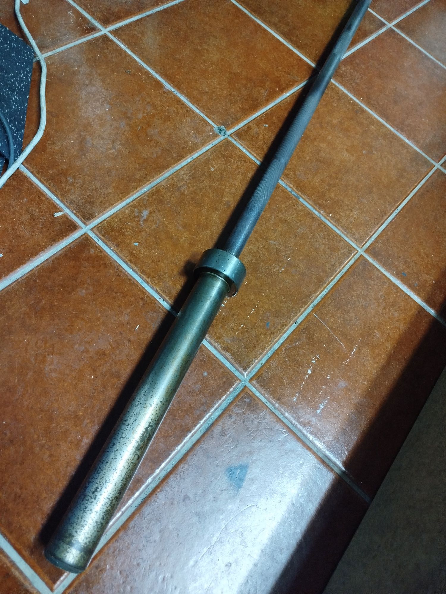 Barra musculacao 2,2m