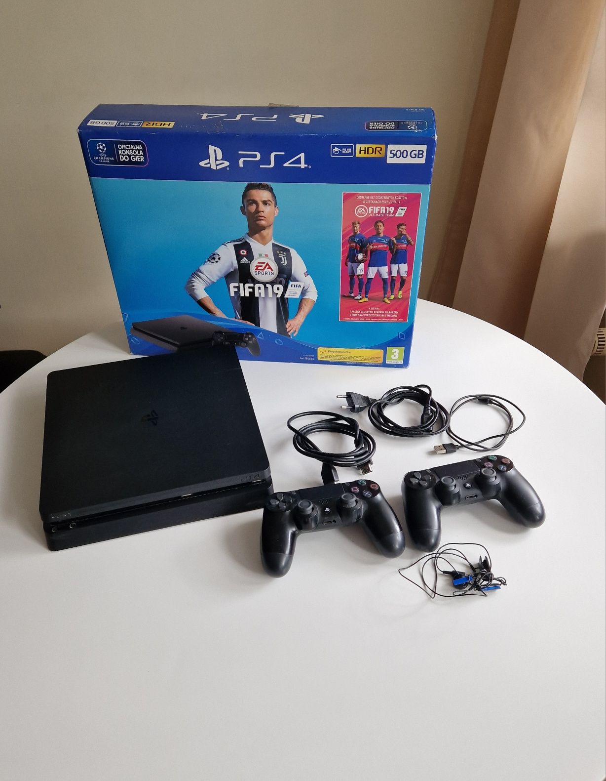 Konsola ps4 PlayStation