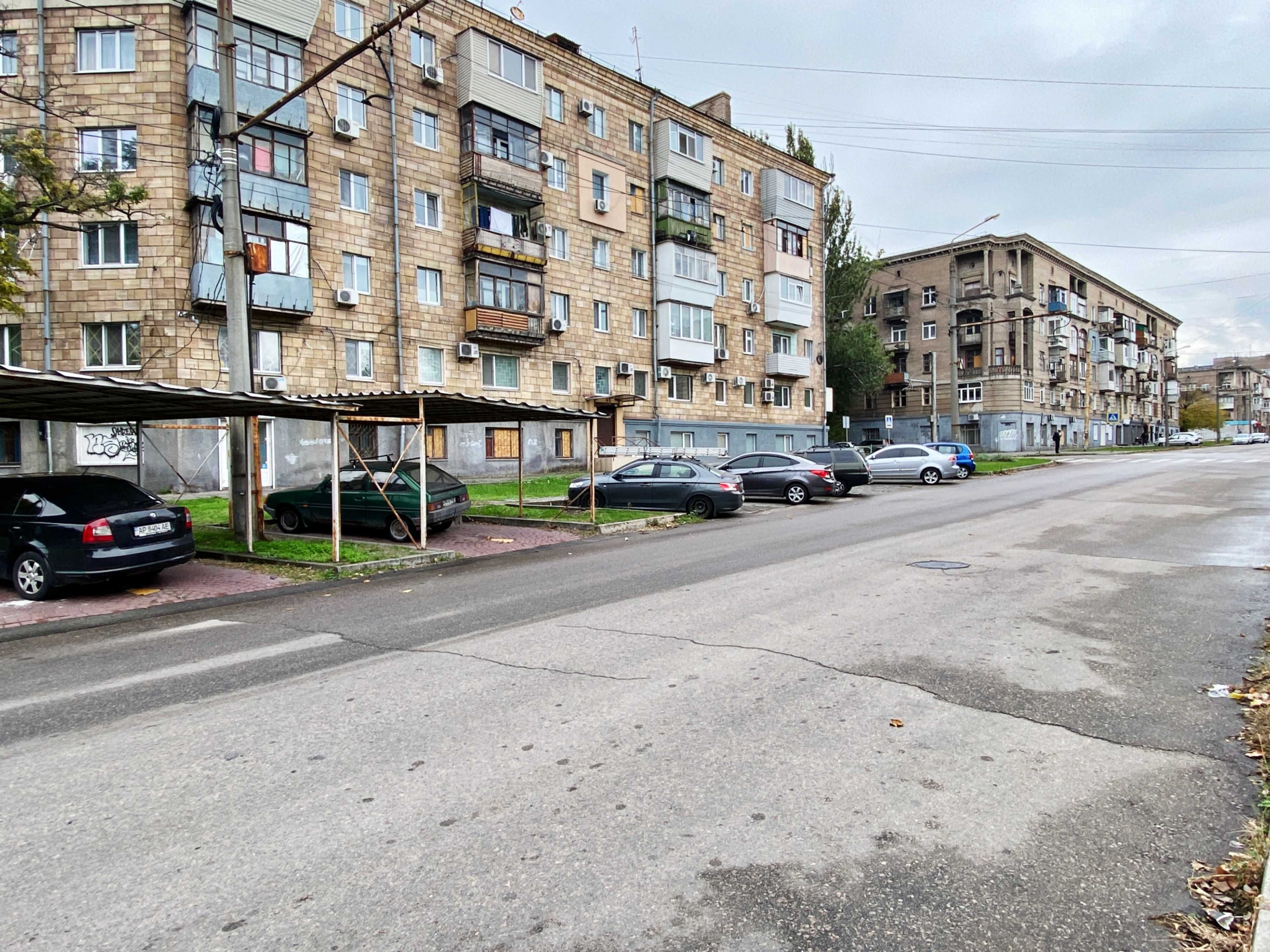 Високоякісний офіс «під ключ» в центрі міста.