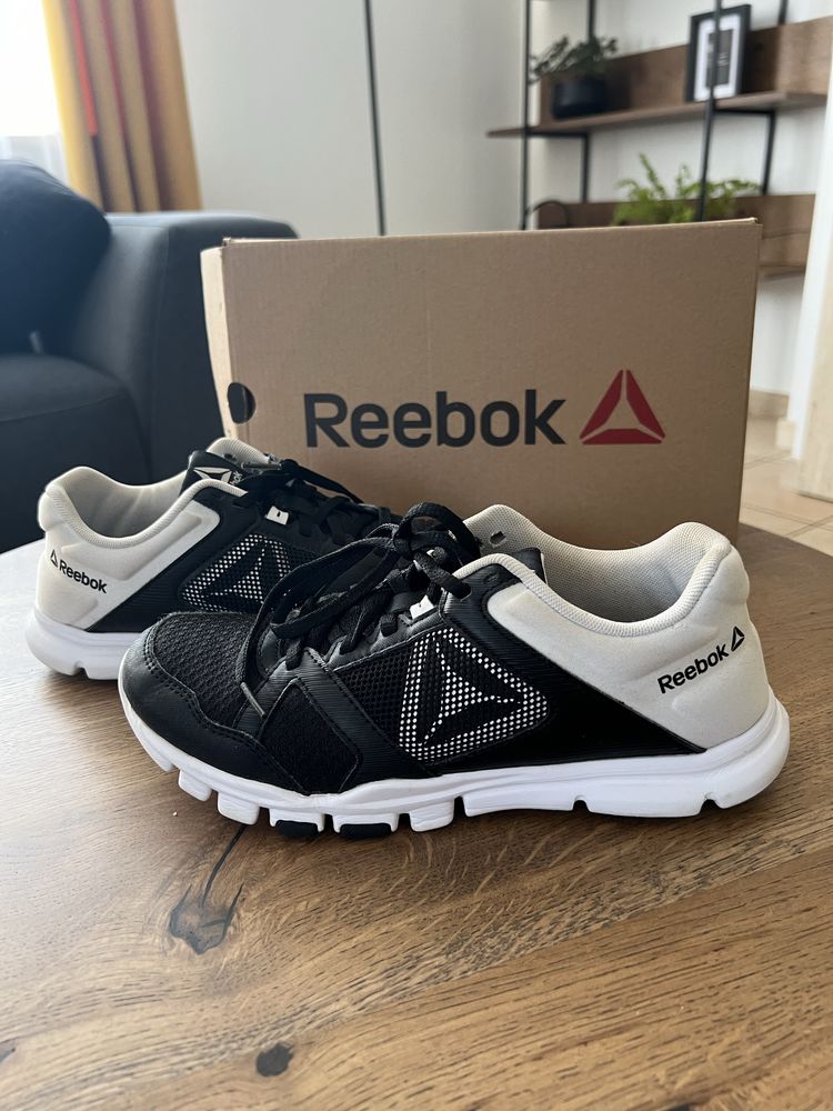 ** REEBOK ** cudo Yourflex Trainette 10 MT - j.nowe_38,5