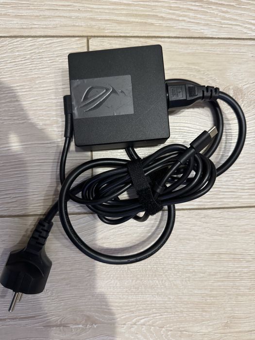 Блок живлення ASUS ROG 100W Type-C