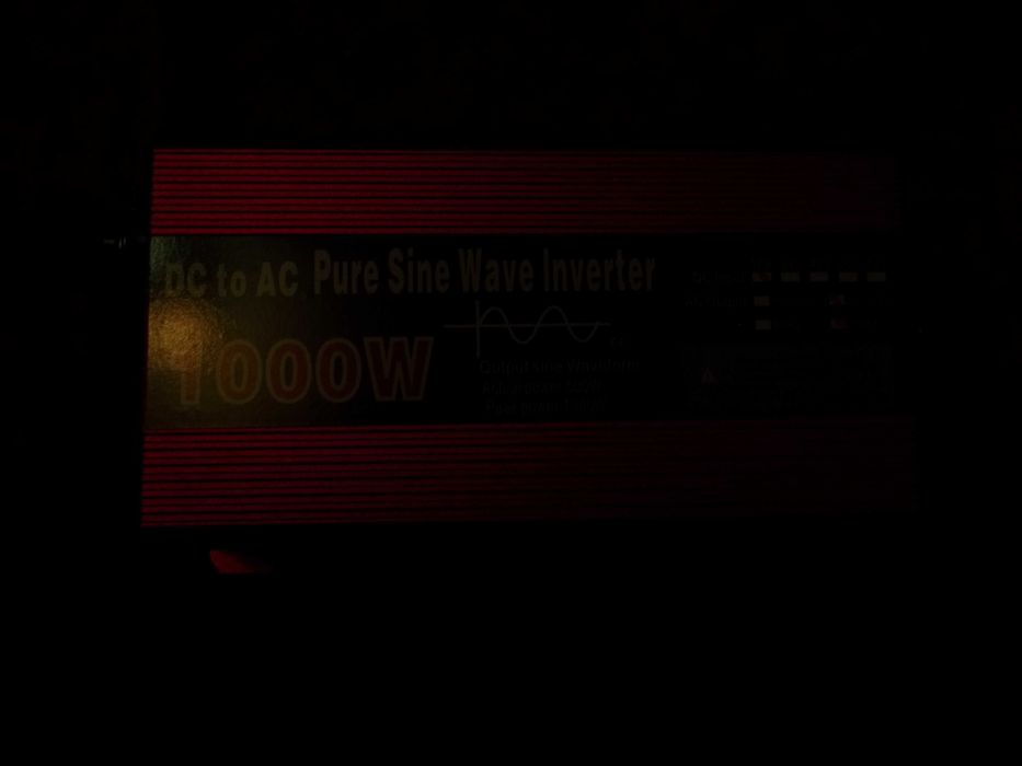 инвертор чистый синус  1000W с диплеем (от акб авто