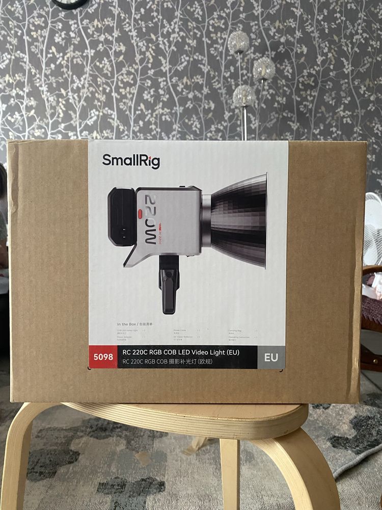 SmallRig RC 220C Pro RGB – mocna lampa LED, Nowa.