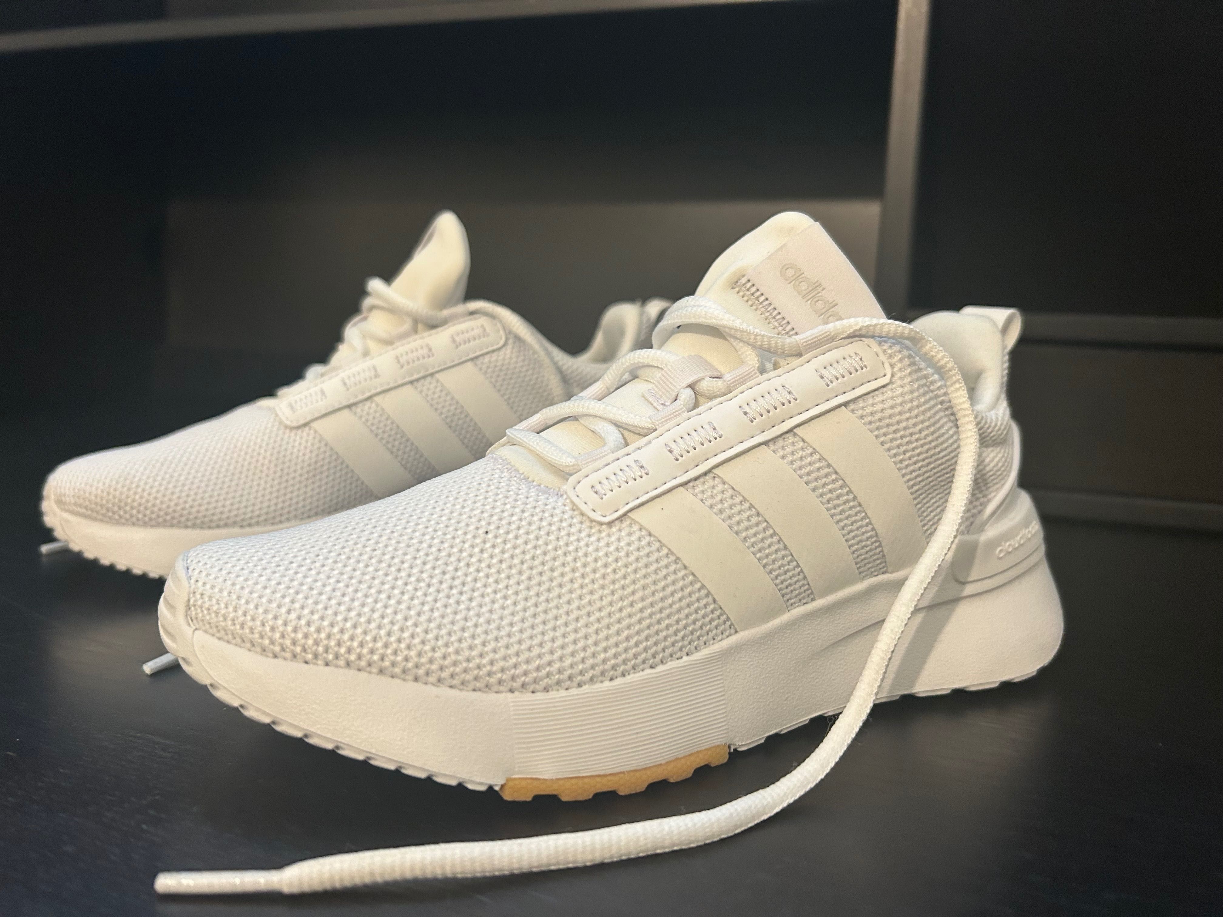 Vendo sapatilhas Adidas número 36