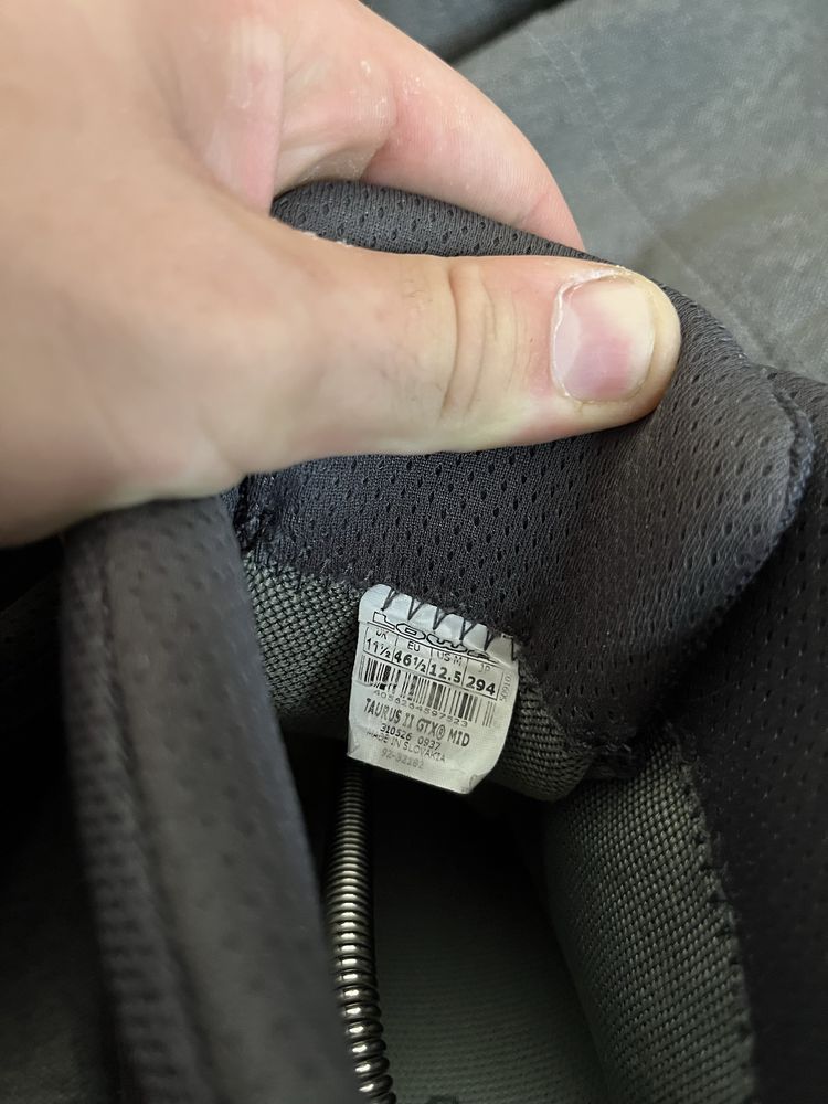 Черевики LOWA TAURUS 2 GORETEX MID трекінгові берці лова оригінал