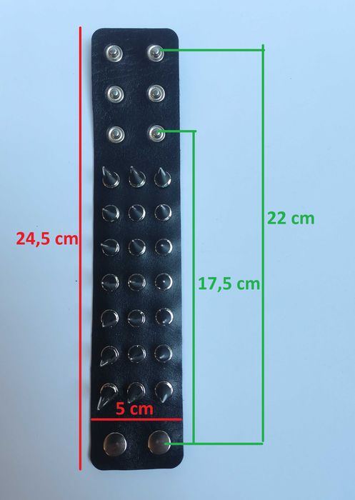 Pieszczocha, bransoletka: 3-rzędowe długie kolce (metal, rock, punk)