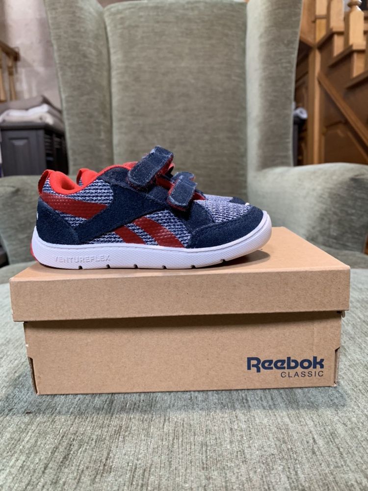 Дитячі оригінальні кросівки REEBOK (Великобританія)