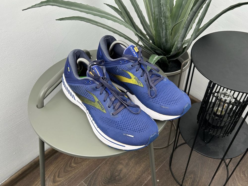 Оригінал! Кросівки Brooks Adrenaline 46 розмір 0983