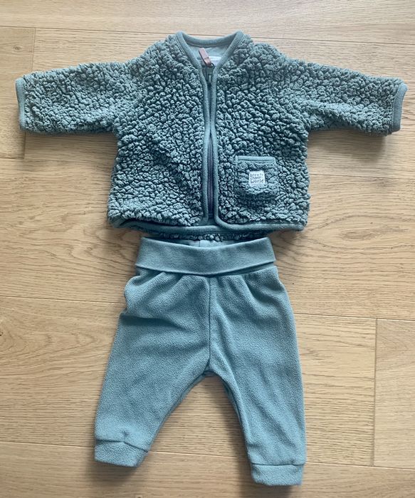 Komplet bluza spodnie zielone polar H&M 56cm