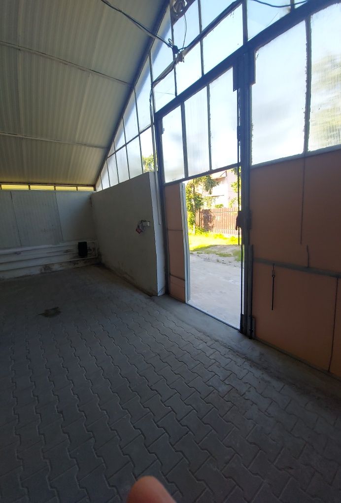 Lokal na magazyn 250m²