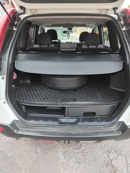 Продам нисан икстрей