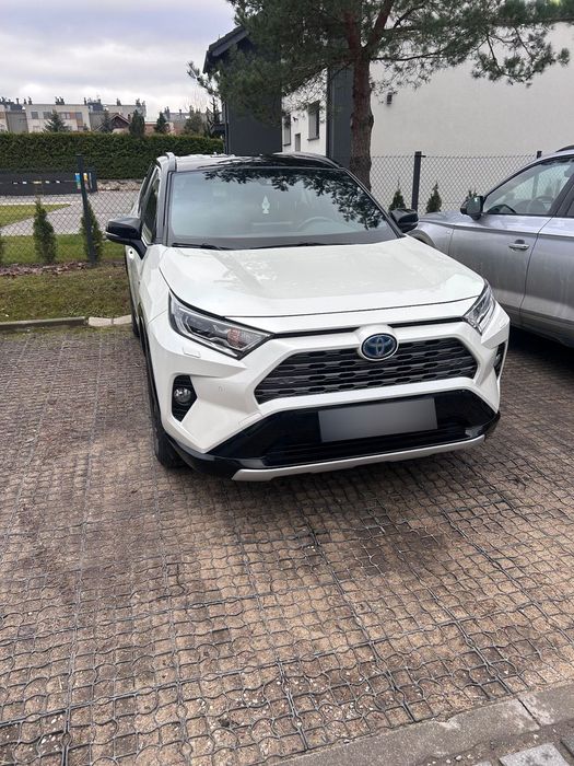 Toyota RAV4 Pierwszy właściciel. Gwarancja, serwis tylko ASO.
